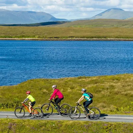 Achill Island By The Sea - Idyllic Views, Sleeps 6, Full Kitchen, Fireplace And Wifi Throughout Achill Sound