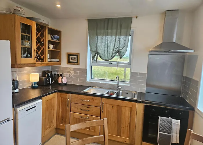 Semesterbostad Achill Island By The Sea - Idyllic Views, Sleeps 6, Full Kitchen, Fireplace And Wifi Throughout Achill Sound