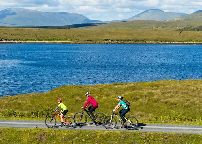 Achill Island By The Sea - Idyllic Views, Sleeps 6, Full Kitchen, Fireplace And Wifi Throughout Achill Sound