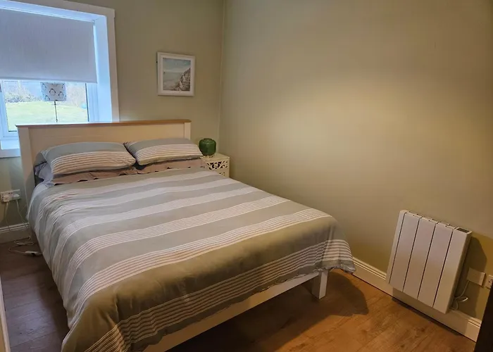 Semesterbostad Achill Island By The Sea - Idyllic Views, Sleeps 6, Full Kitchen, Fireplace And Wifi Throughout *